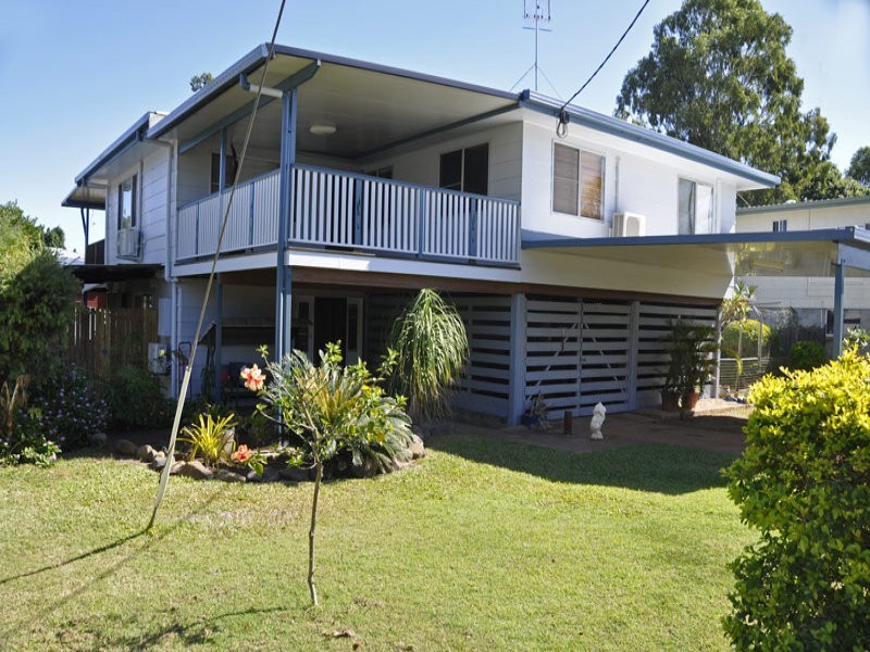 30 McCool St, Moranbah QLD 4744