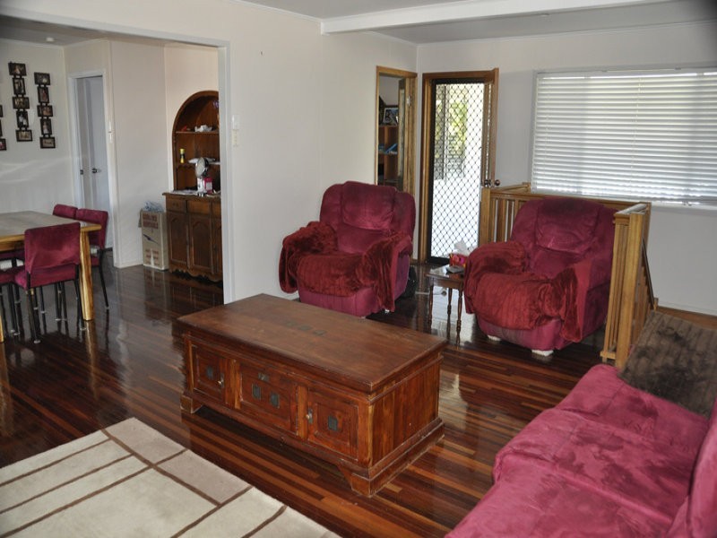 30 McCool St, Moranbah QLD 4744