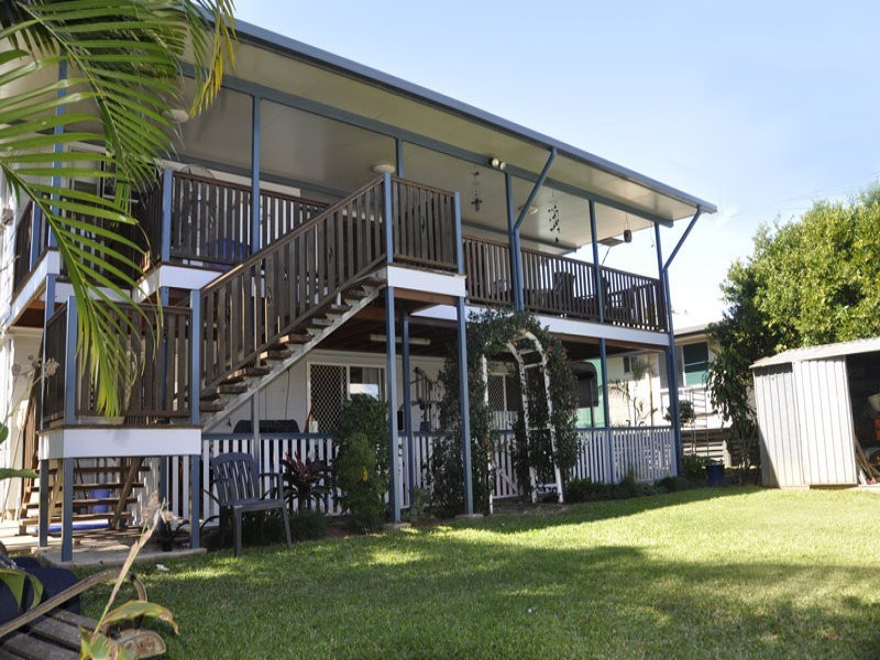 30 McCool St, Moranbah QLD 4744