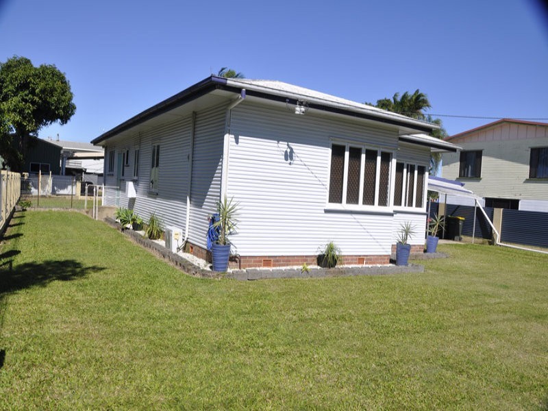 25918 Peak Downs Hwy, Alexandra QLD 4740