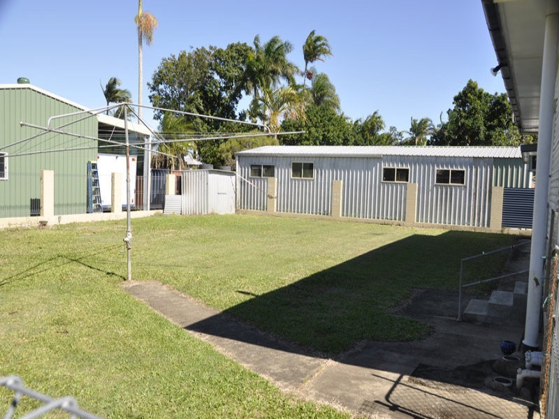 25918 Peak Downs Hwy, Alexandra QLD 4740