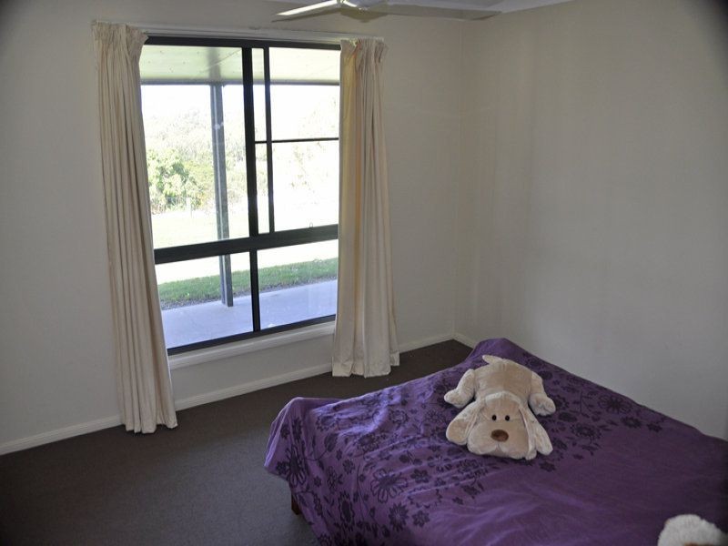 28 Hill St, Eton QLD 4741