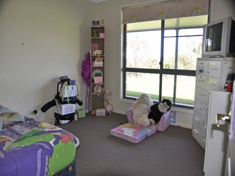 28 Hill St, Eton QLD 4741
