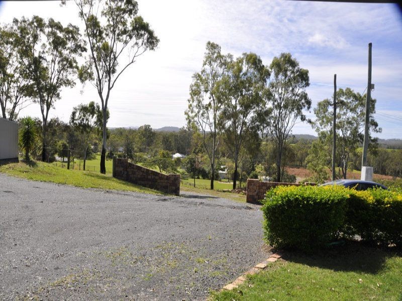 28 Hill St, Eton QLD 4741