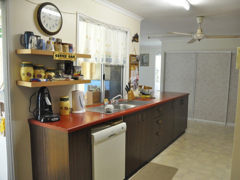 84 Armstrong Beach Rd, Armstrong Beach QLD 4737