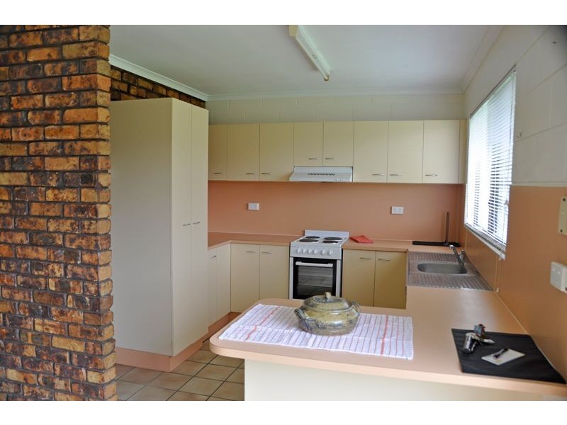 7 McBride St, Eton QLD 4741