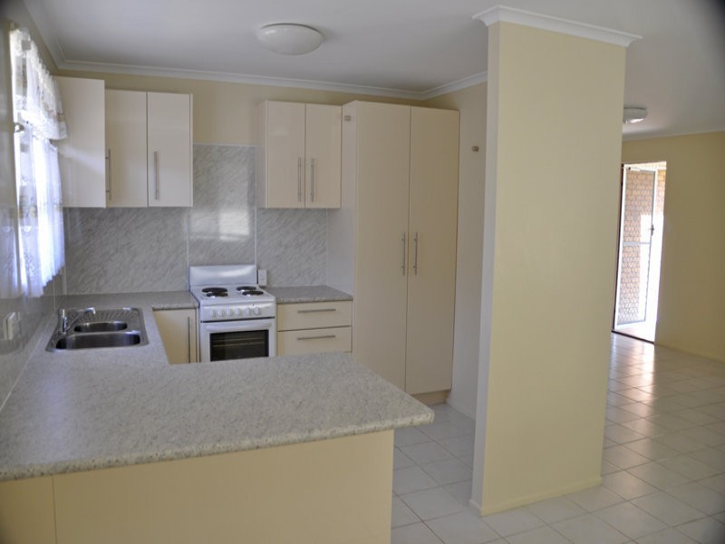 1 Albert Crt, Andergrove QLD 4740