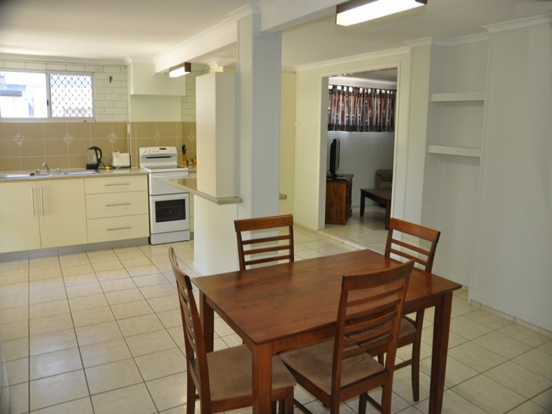 52 Scott St, South Mackay QLD 4740