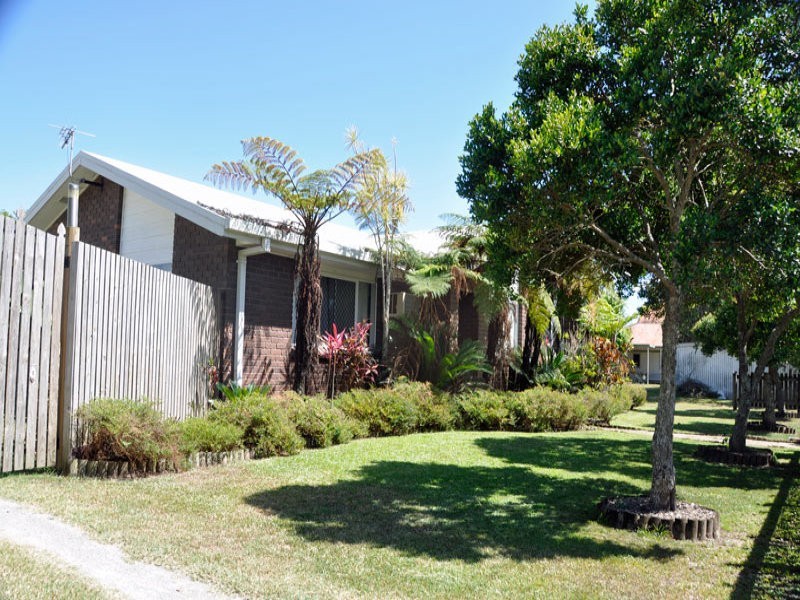 7 Dane St, Walkerston QLD 4751