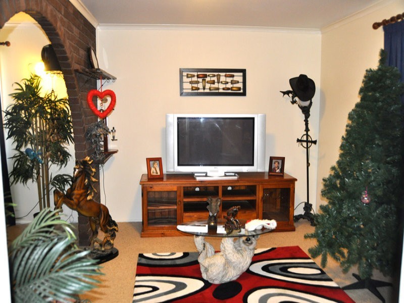 7 Dane St, Walkerston QLD 4751