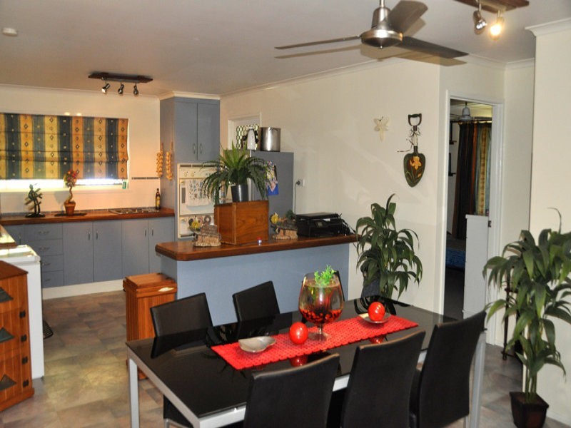 7 Dane St, Walkerston QLD 4751