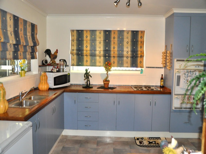 7 Dane St, Walkerston QLD 4751