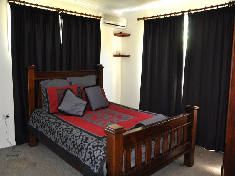 7 Dane St, Walkerston QLD 4751