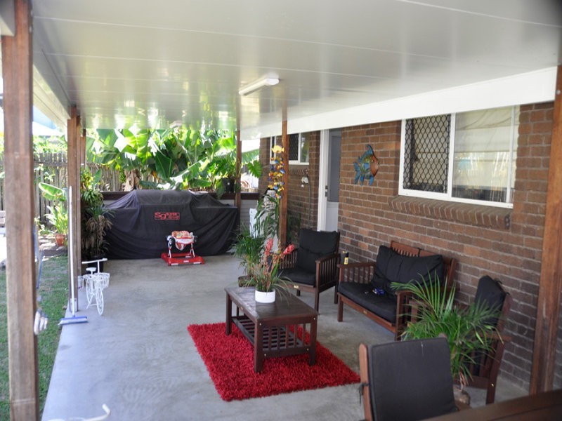 7 Dane St, Walkerston QLD 4751