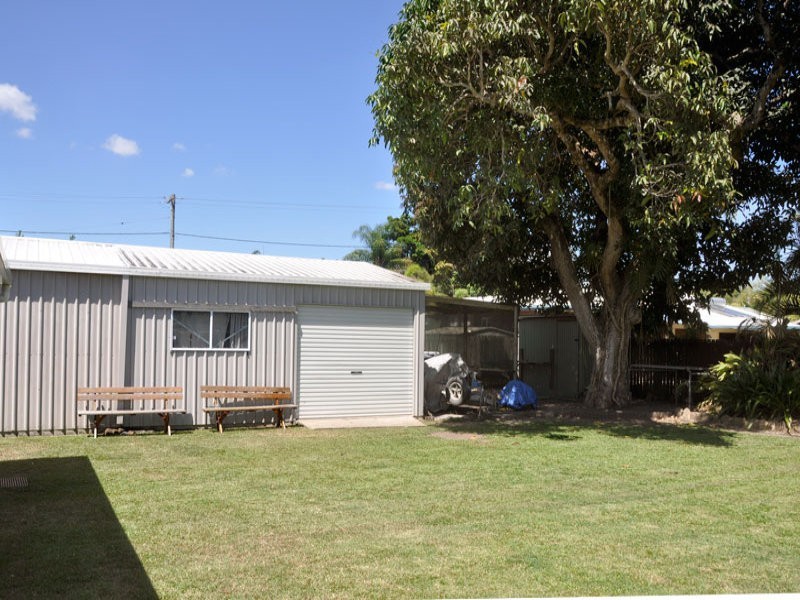 7 Dane St, Walkerston QLD 4751
