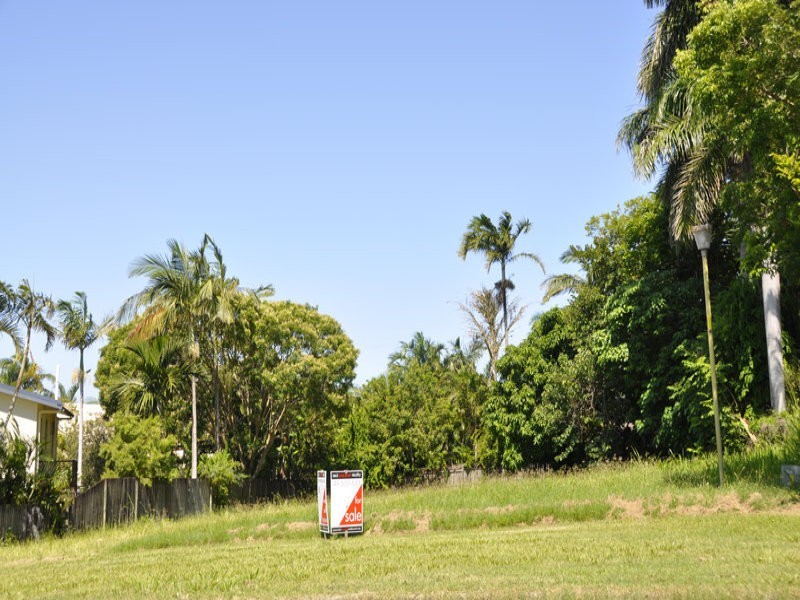 320 Shoal Point Road, Shoal Point QLD 4750