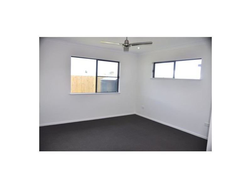 30 Hastings St, Ooralea QLD 4740