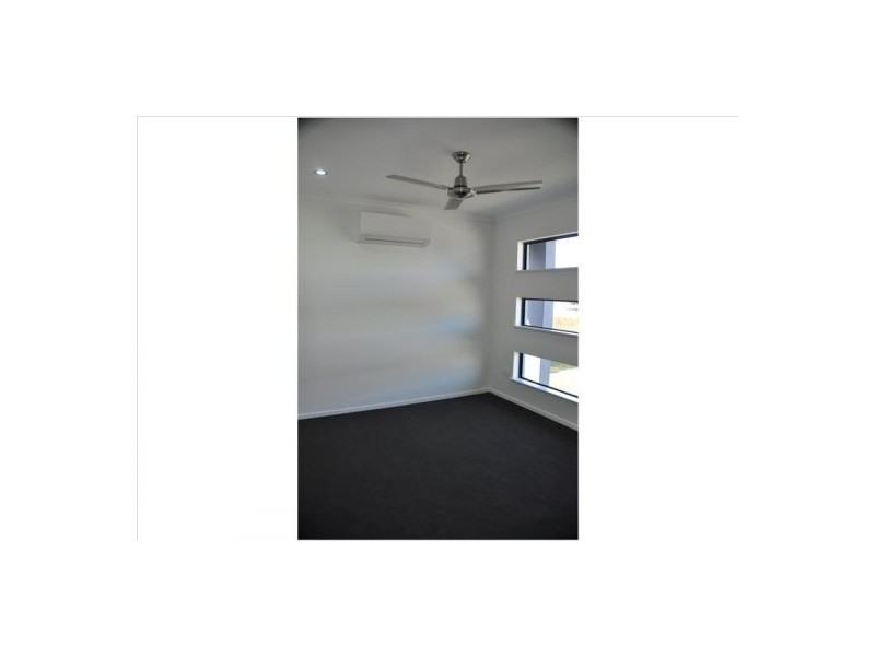 30 Hastings St, Ooralea QLD 4740