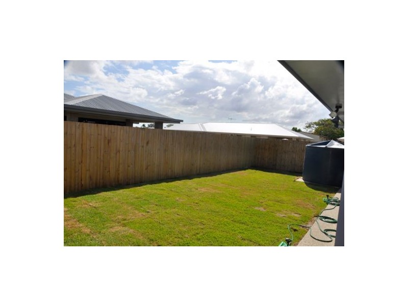 30 Hastings St, Ooralea QLD 4740