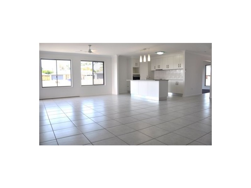 21 Deguara Drv, Beaconsfield QLD 4740