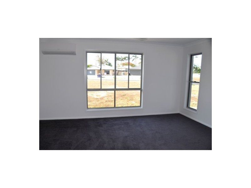 21 Deguara Drv, Beaconsfield QLD 4740