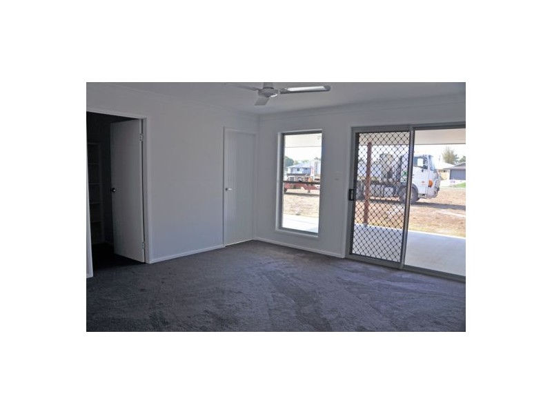 21 Deguara Drv, Beaconsfield QLD 4740