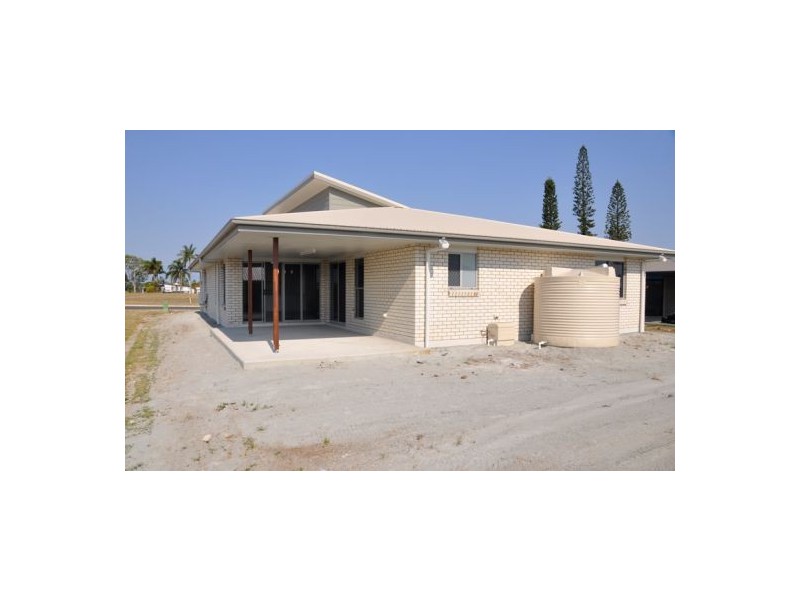 21 Deguara Drv, Beaconsfield QLD 4740