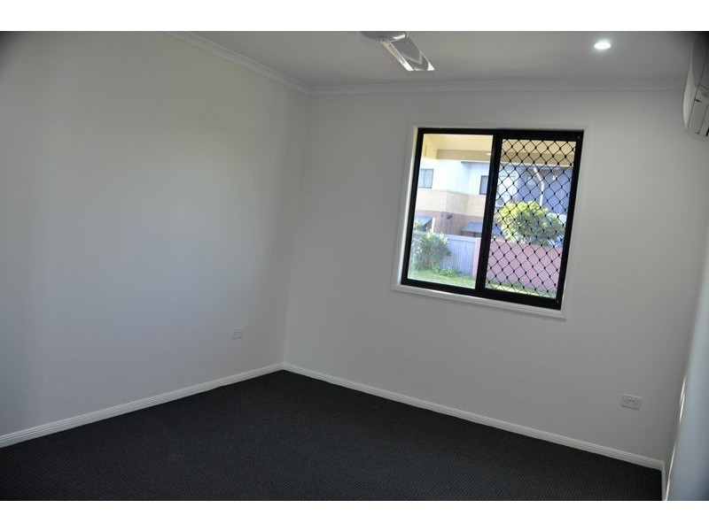 1/16 Sophia St, Mackay QLD 4740