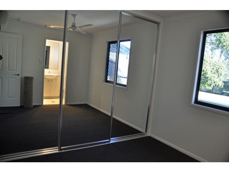 1/16 Sophia St, Mackay QLD 4740