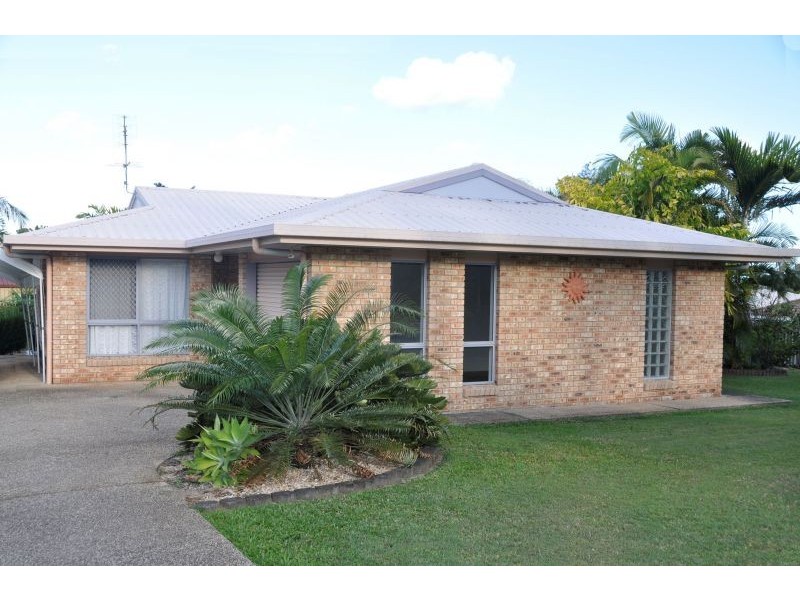 4 Marcella St, Rural View QLD 4740