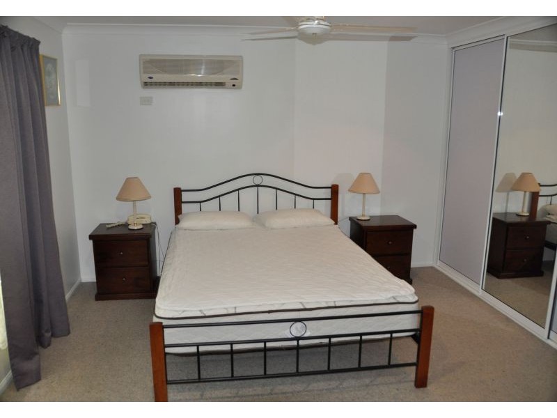 4 Marcella St, Rural View QLD 4740