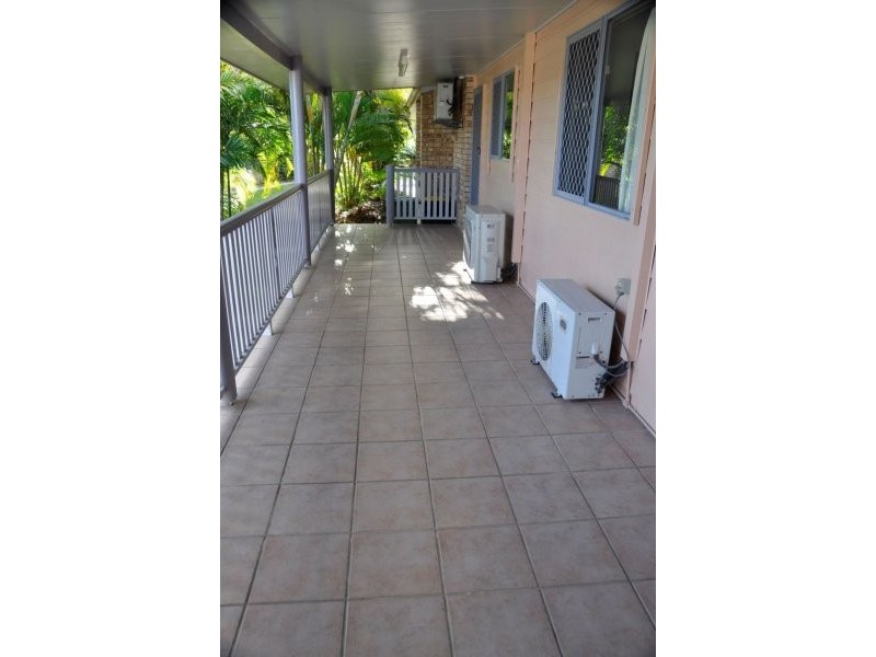 4 Marcella St, Rural View QLD 4740