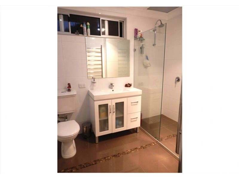 22 Beverley St, East Mackay QLD 4740