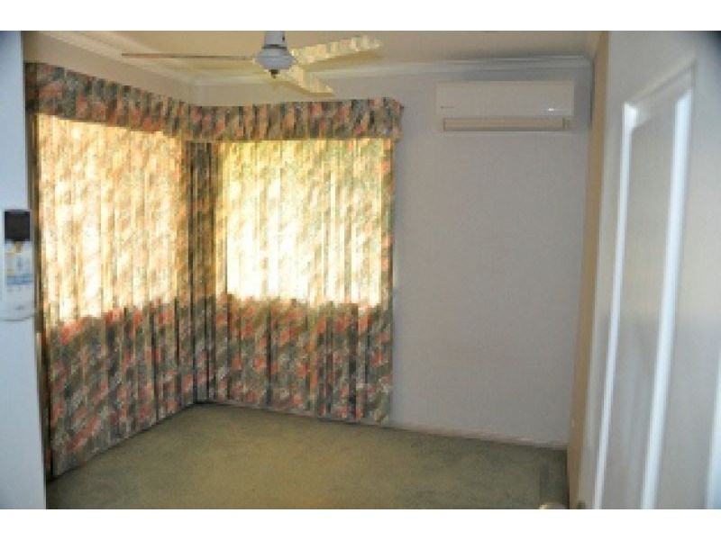 11 Michael Crt, Ooralea QLD 4740