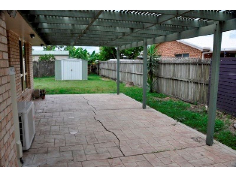 11 Michael Crt, Ooralea QLD 4740