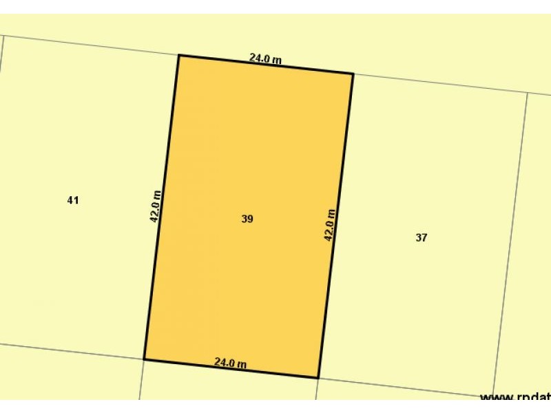 39 Bowden Cres, Marian QLD 4753