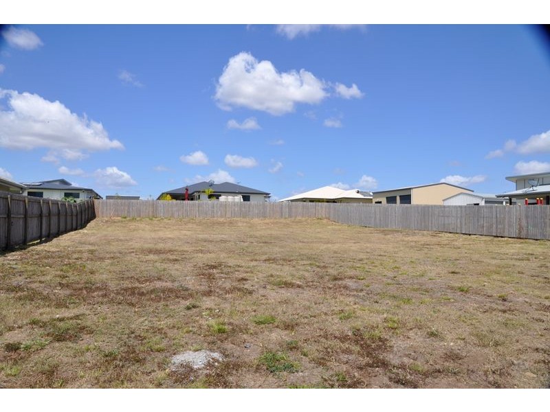 39 Bowden Cres, Marian QLD 4753