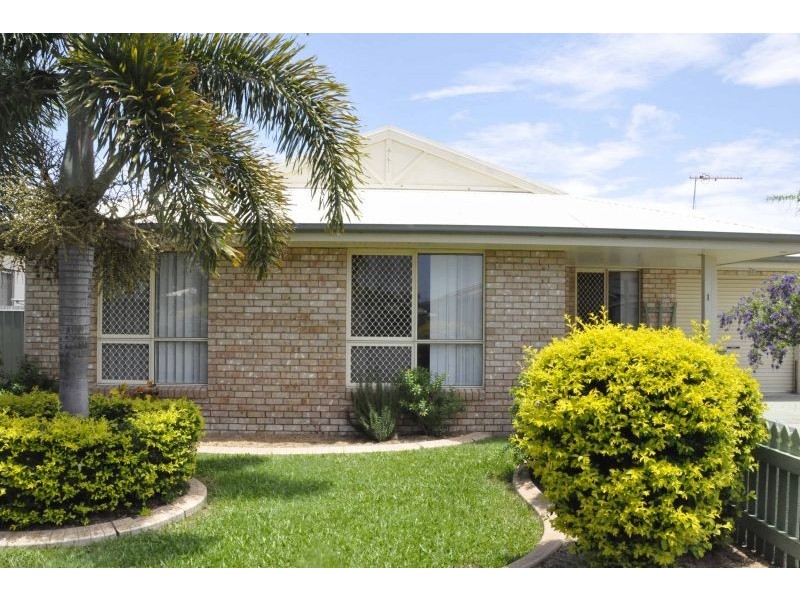 1/61 Edward St, South Mackay QLD 4740