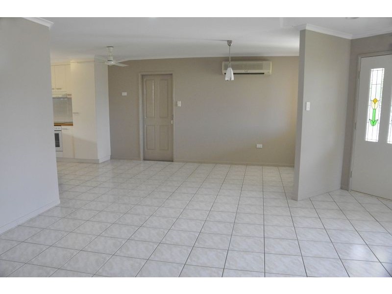 1/61 Edward St, South Mackay QLD 4740