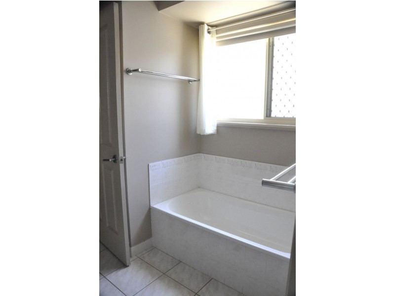 1/61 Edward St, South Mackay QLD 4740