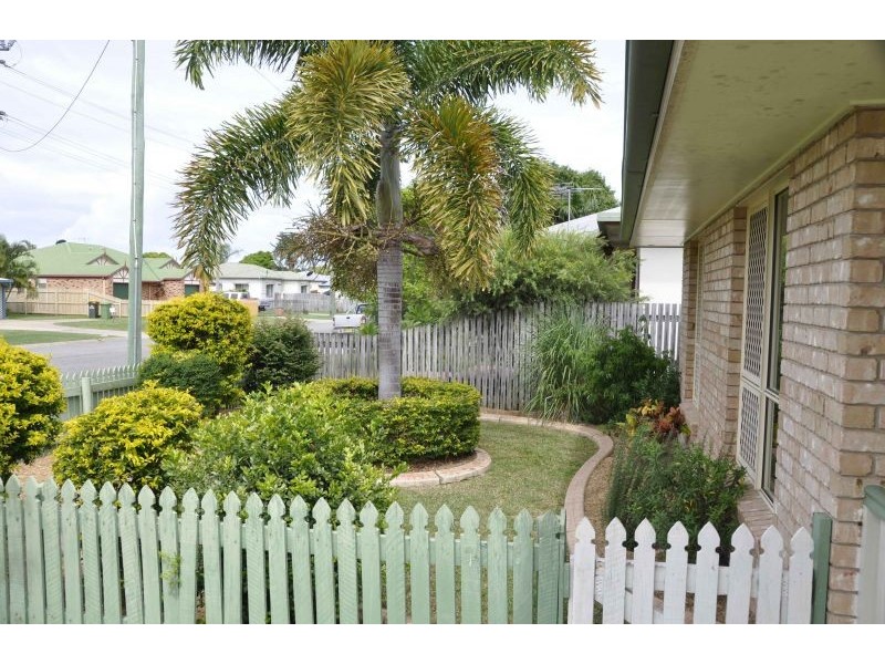 1/61 Edward St, South Mackay QLD 4740