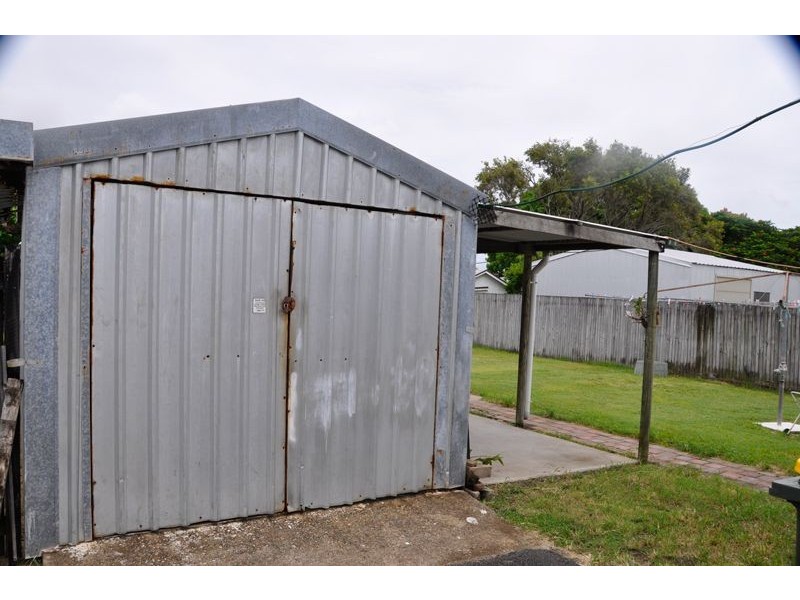 36 Mcintyre St, East Mackay QLD 4740