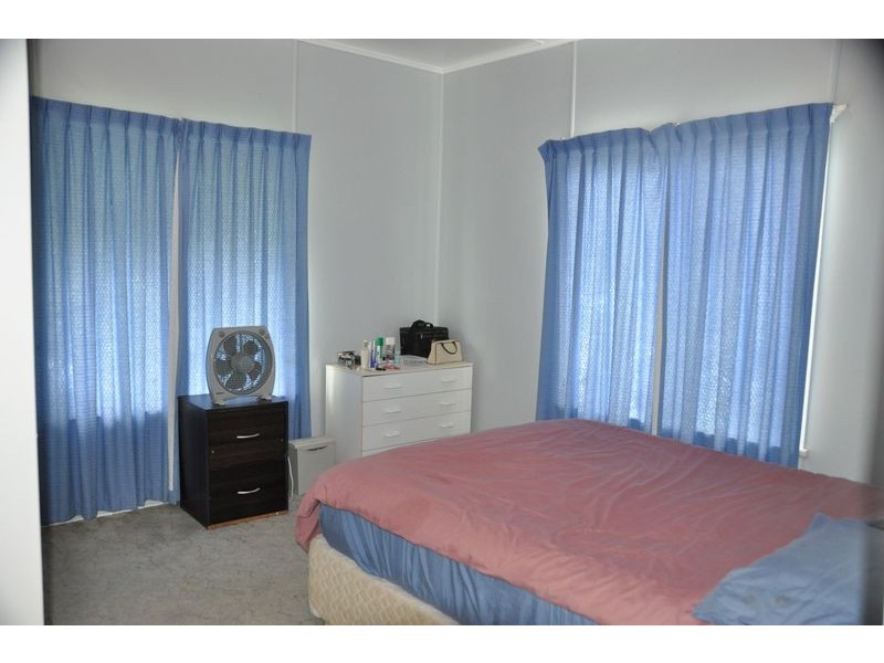 36 Mcintyre St, East Mackay QLD 4740
