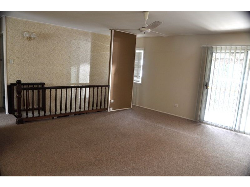 10 Creese St, Beaconsfield QLD 4740