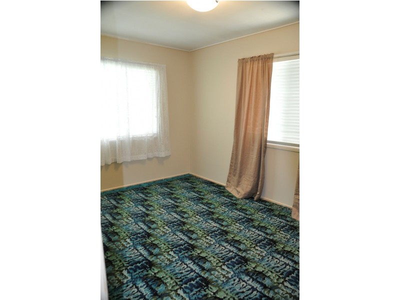 10 Creese St, Beaconsfield QLD 4740