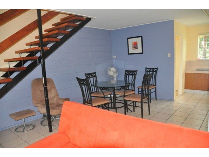 8/64 Carlyle St, Mackay QLD 4740