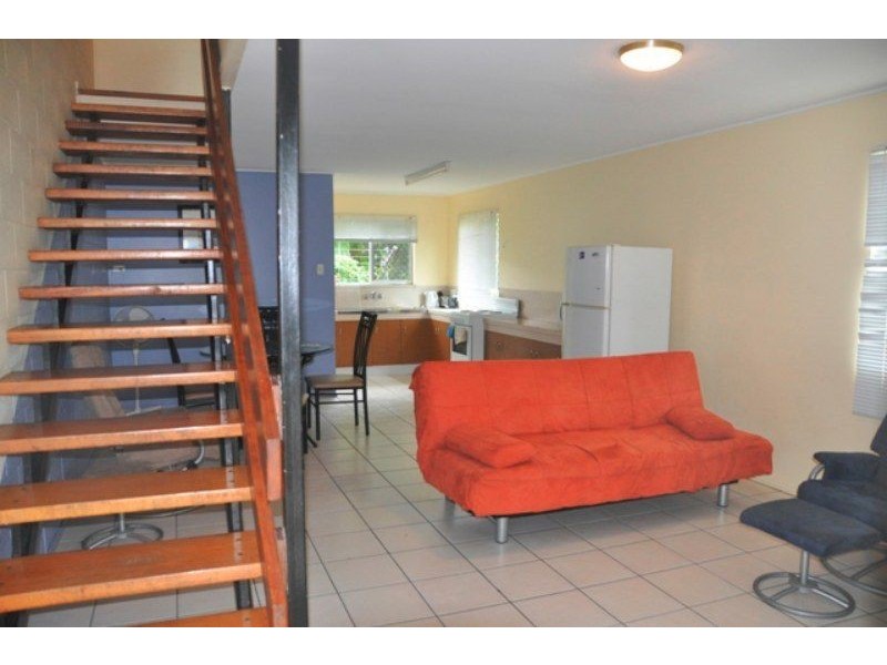 8/64 Carlyle St, Mackay QLD 4740