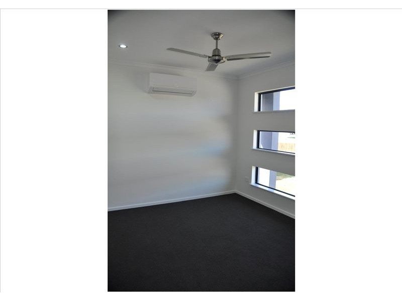 30 Hastings St, Ooralea QLD 4740