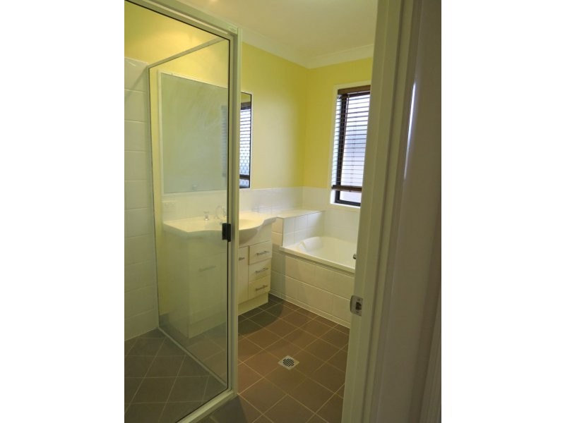 19 Grosskreutz Ave, Marian QLD 4753