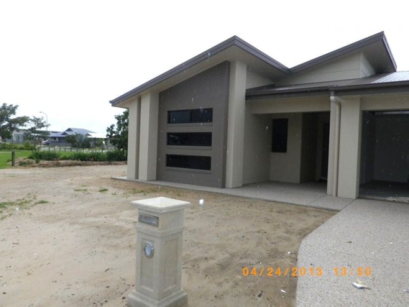 19 Firefly Cres, Ooralea QLD 4740